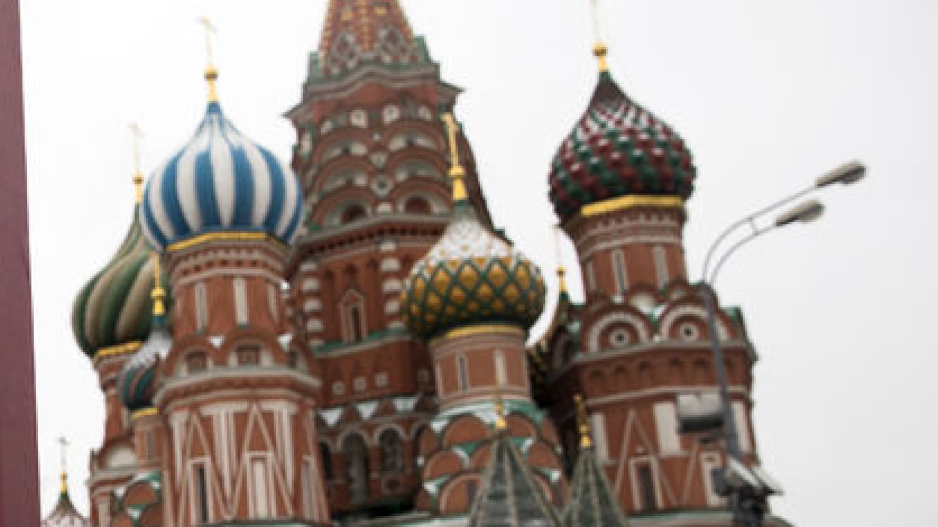 Bolşevik Devrimi'nin Mültecileri: Rus Yurtsuzluğunun ve İç Savaşın Ağır Bedeli