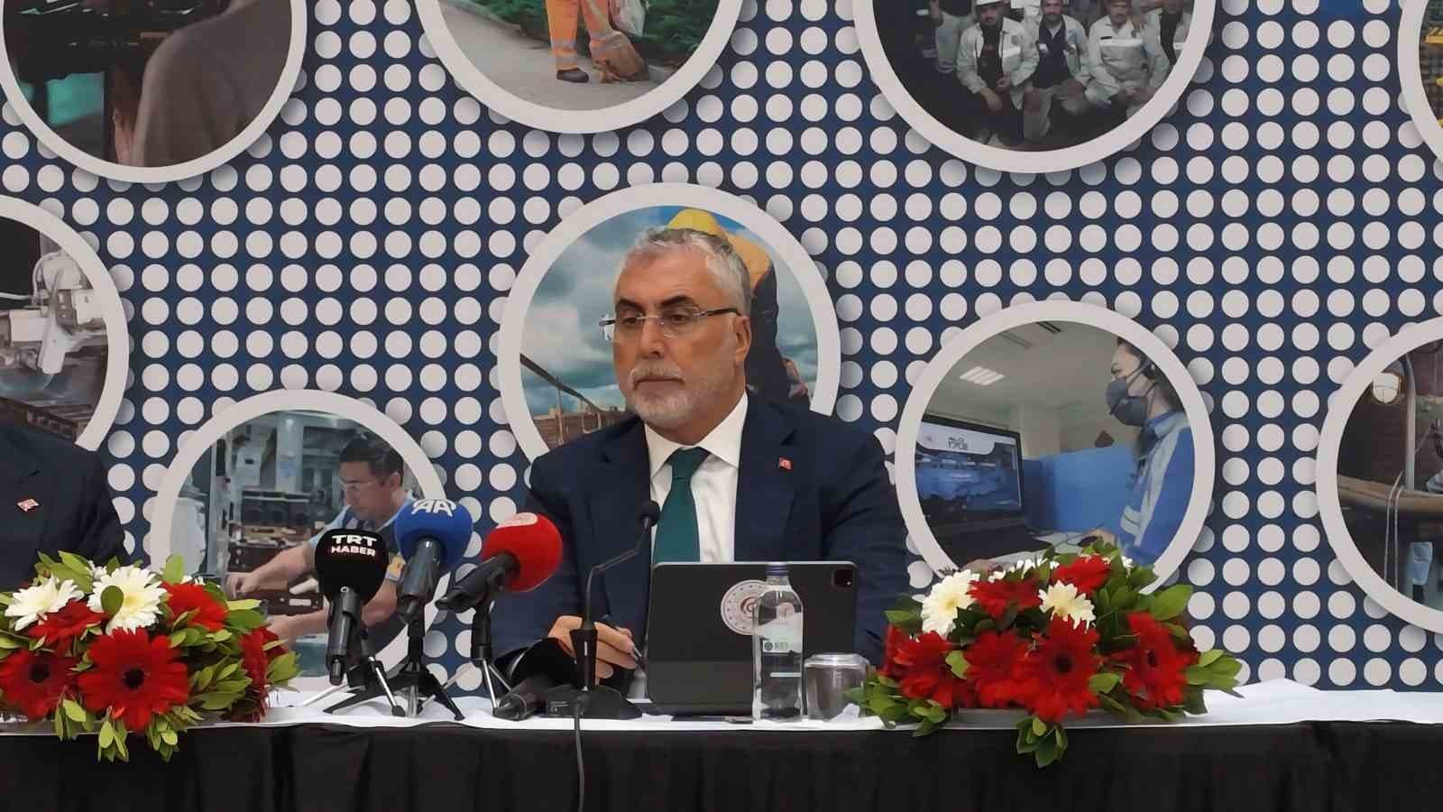 Yeni Parti Esenyurt İlçe Kongresinde gerginlik: Seçim iptal edildi