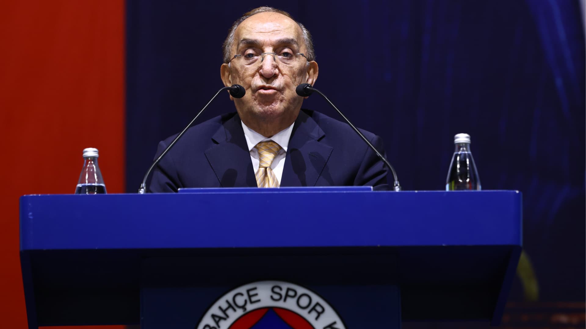 Fenerbahçe, stadyum projesini tanıttı!