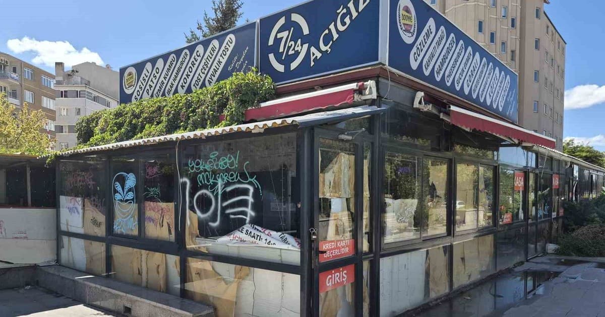 Zübeyde Hanım Bulvarı’ndaki atıl işletmeye zarar verildi