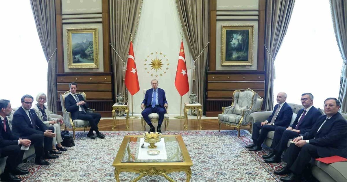 Cumhurbaşkanı Erdoğan, Almanya Kuzey Ren-Vestfalya Eyaleti Başbakanı Wüst’ü kabul etti