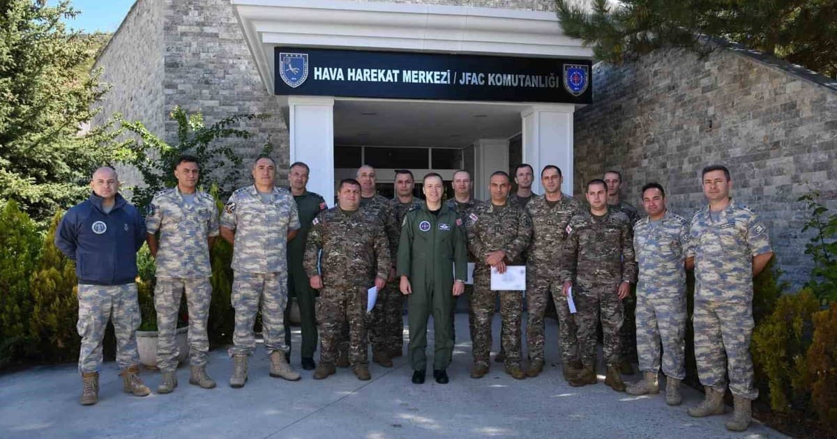 Türkiye-Gürcistan arasında ‘Hava Harekatı Planlama ve Yönetim Kursu’ tamamlandı