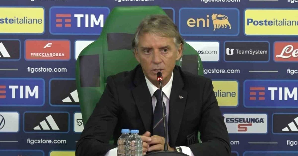 Roberto Mancini: "Takım her şeyi en iyi şekilde sahaya taşıdı, mutluyum"