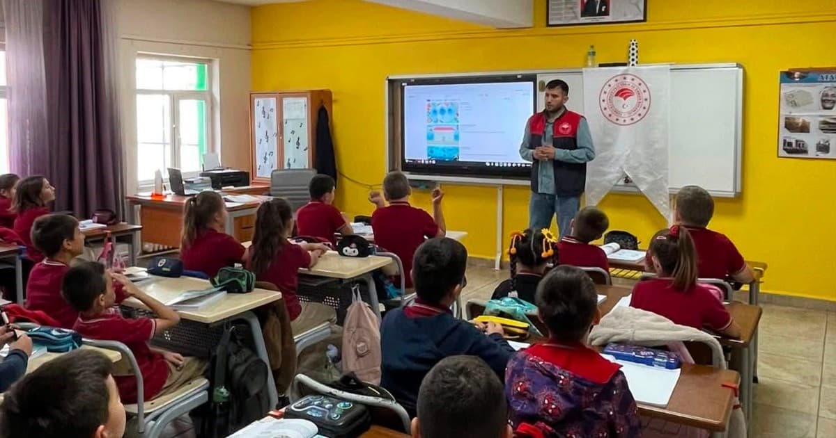 Vize’de ilkokul öğrencilerine su verimliliği eğitimi verildi