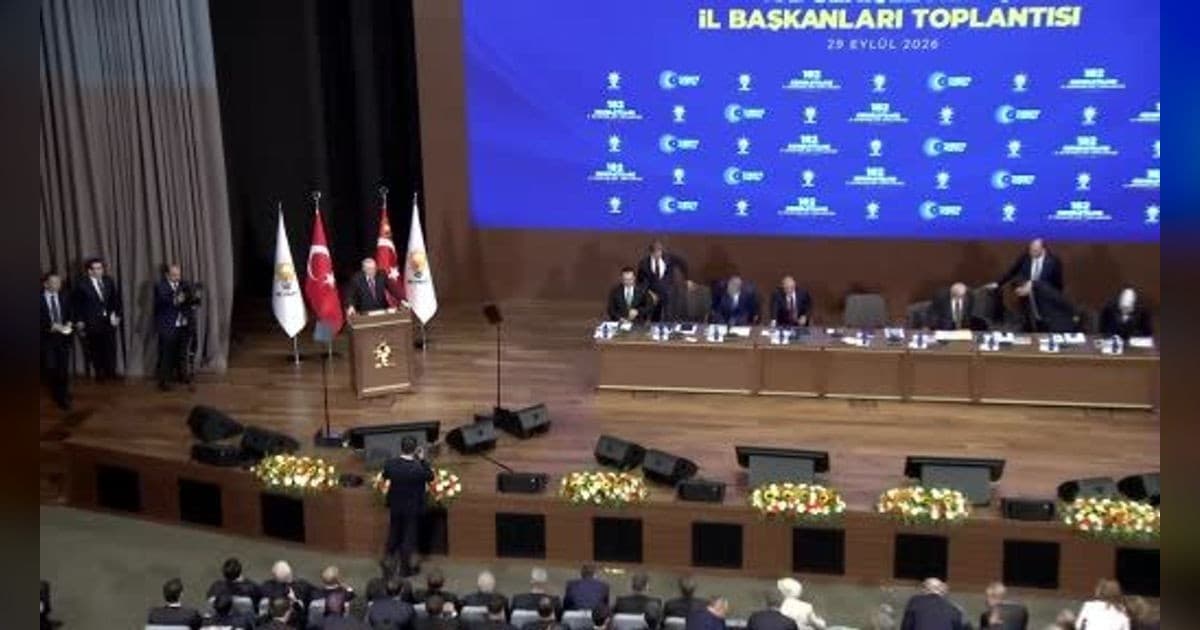 Cumhurbaşkanı Erdoğan: "Yaptığı hatanın sadece kendisiyle sınırlı kaldığına, sadece kendi şahsını bağladığına inanan varsa aynı şekilde büyük bir yanlışın içindedir"