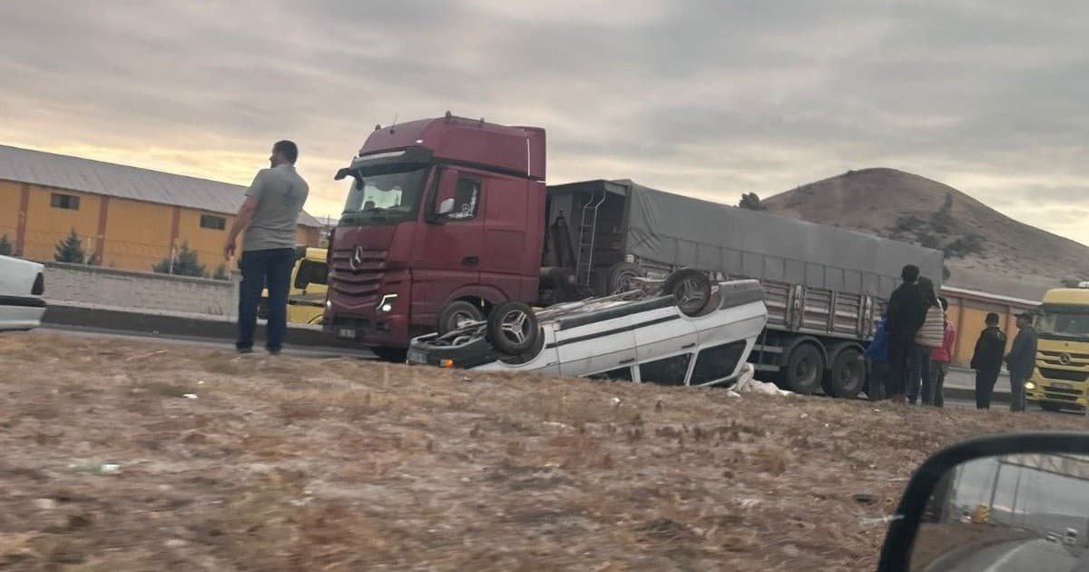 Çekici ile otomobil çarpıştı: 1 yaralı