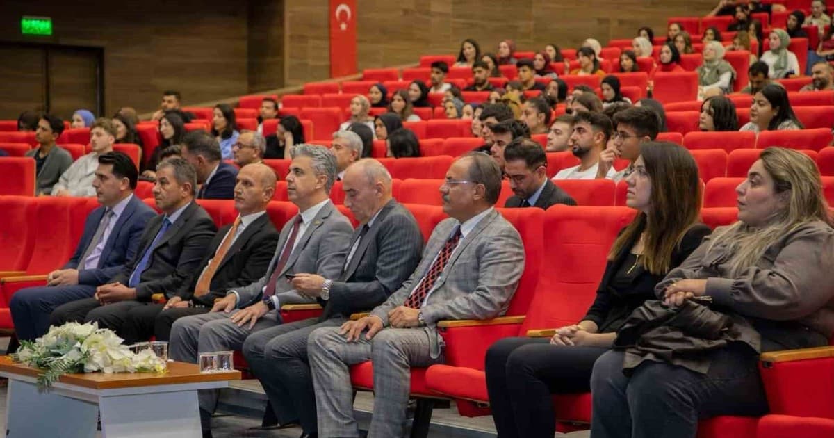 EBYÜ’de yeni öğrencilere oryantasyon programı düzenlendi
