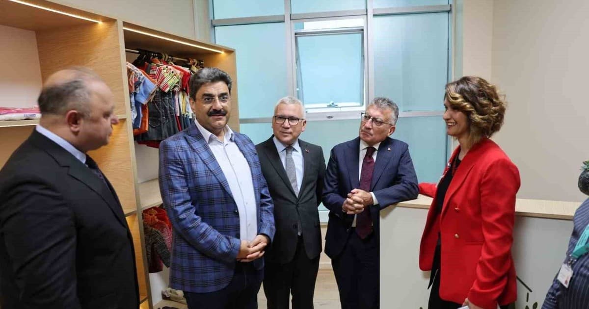 "İyilik Dükkanı" Sivas Numune’de iyiliği büyütüyor