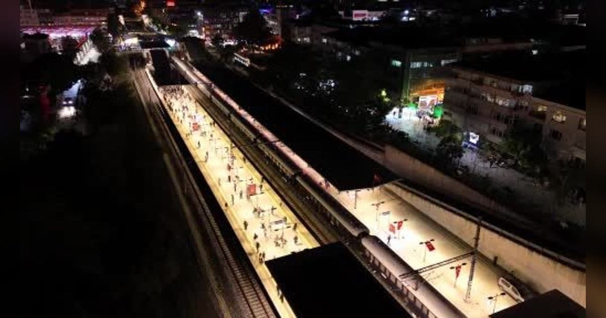 Paris’ten yola çıkan Orient Express İstanbul’a geldi