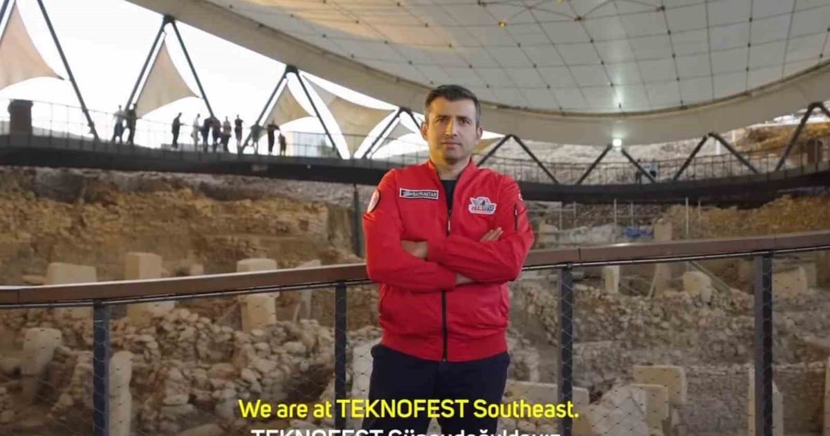 Bayraktar’dan tarihin sıfır noktası Göbeklitepe’den TEKNOFEST çağrısı