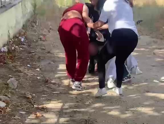 Denizli'de Ortaokul Öğrencisine Dehşeti Yaşatan 3 Liseliye Gözaltı