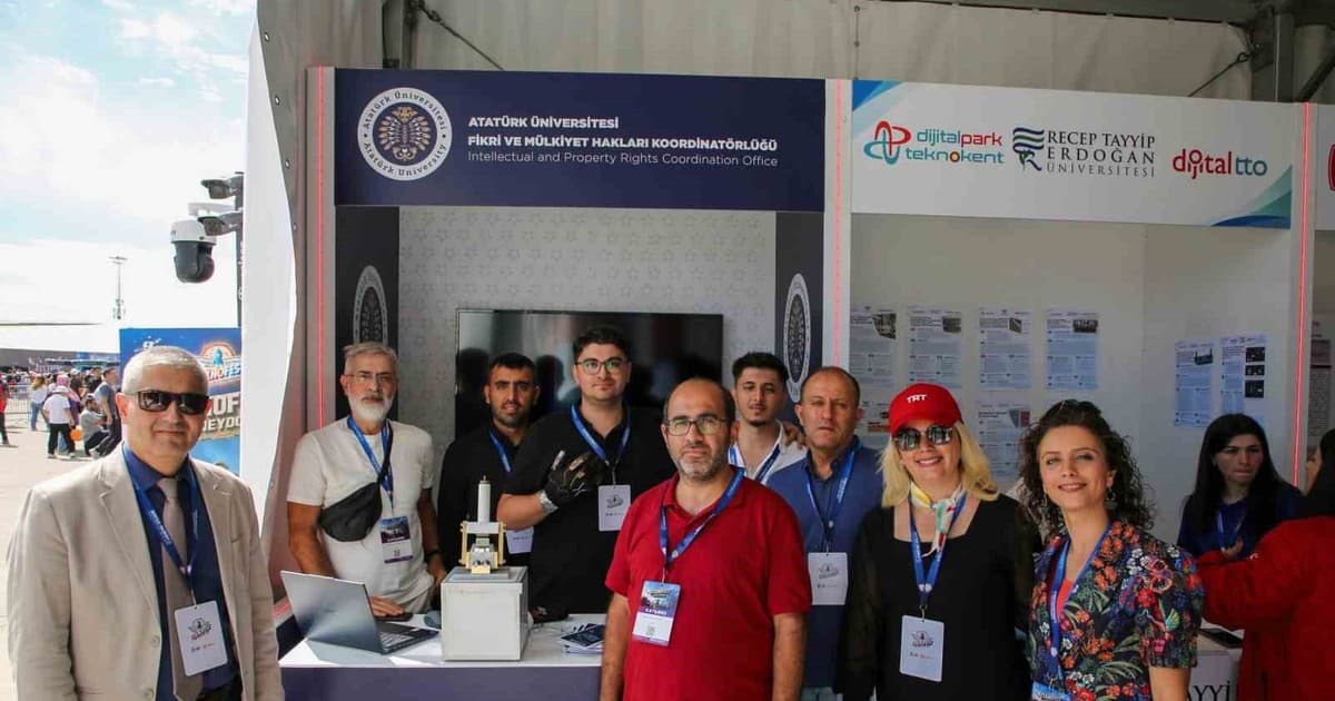 Atatürk Üniversitesi TEKNOFEST Güneydoğu'da Bilimsel Çalışmalarını Sergiliyor