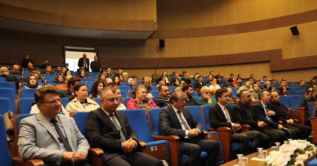 Düzce Üniversitesi'nde Kamu İhale Mevzuatı Eğitimi Verildi