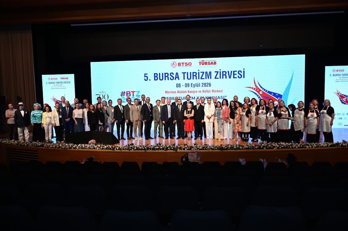 Bursa Turizm Zirvesi'nde Sürdürülebilir Büyümenin Anahtarı Vurgulandı: Güçlü Altyapı Yoksa Turizm Mümkün Değil