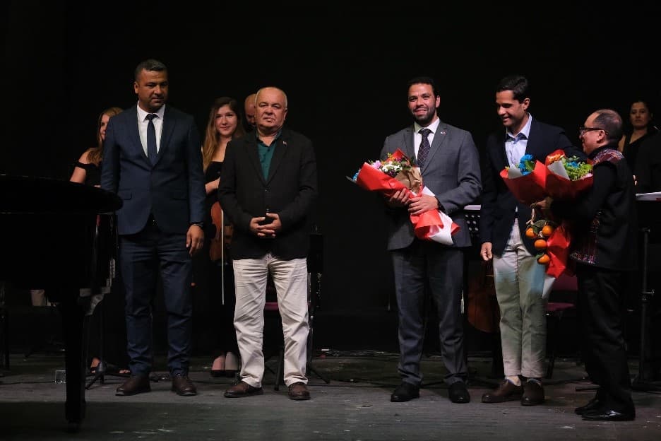 Bodrum Kalesi'nde Guatemala ve Türk Ezgileri Yankılandı