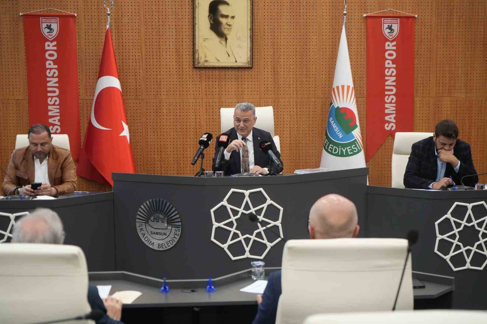 İlkadım Belediye Başkanı İhsan Kurnaz: 'Görüşü Sebebiyle Hiçbir Çalışanın İşine Son Vermedik'