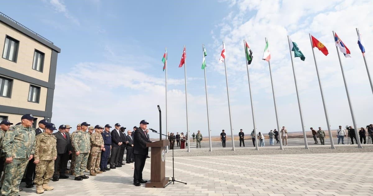 Milli Savunma Bakanı Güler, Azerbaycan'da Düzenlenen Askeri Tatbikatı Takip Etti