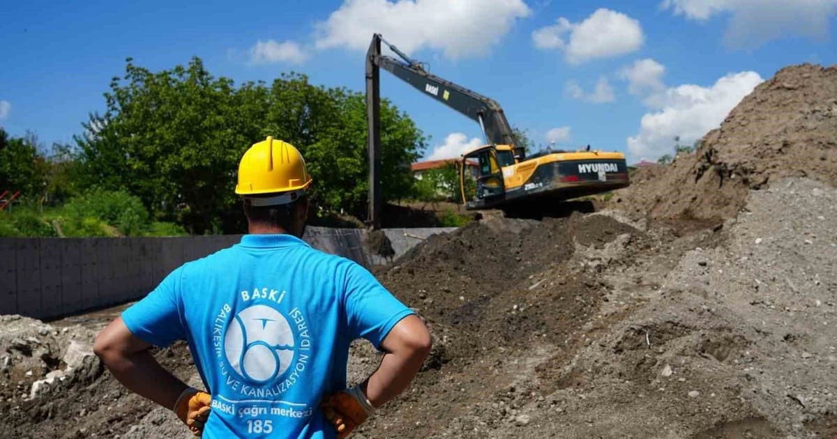 Karesi'nin Ortaca Mahallesi'nde Yılların Kanalizasyon Çilesi Son Bula