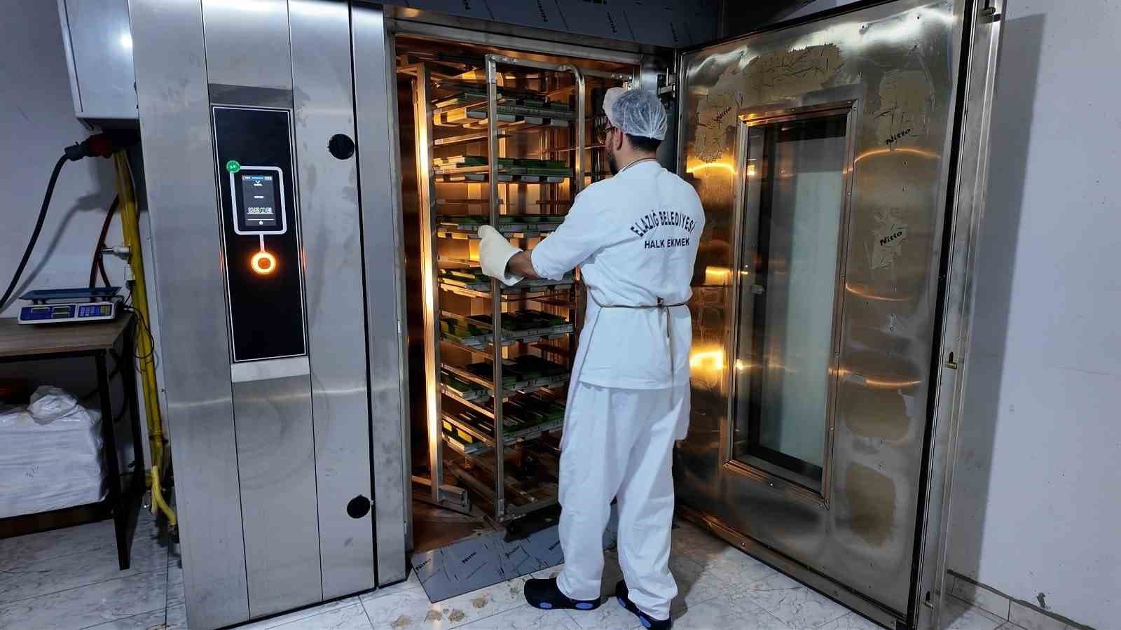 Elazığ'da Çölyak Hastalarına Özel Glütensiz Ekmek Üretimi Başladı