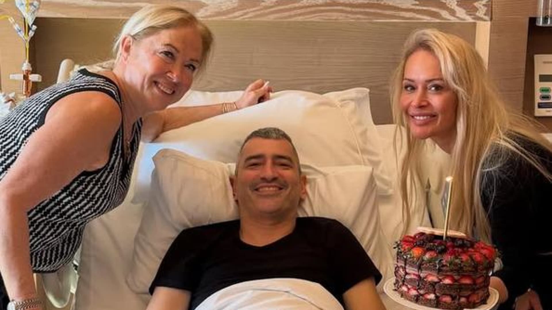 Meriç Keskin'den Kansere Yenilen Ağabeyine Duygusal Veda: 'Seninle Yaşlanırız Diyordum'