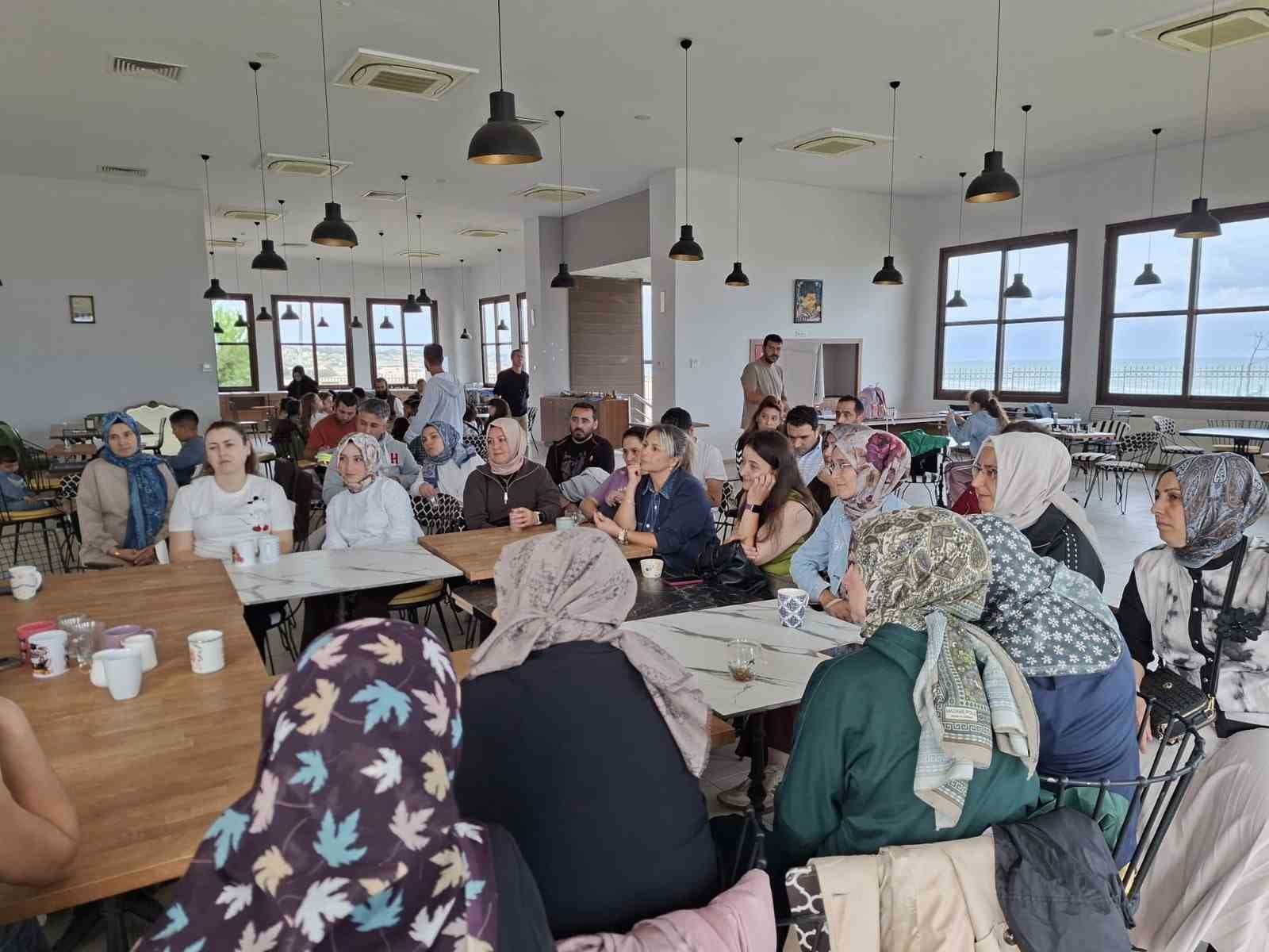Diyabetli Çocuklar ve Aileleri Şile'deki Özel Kampta Bir Araya Geldi