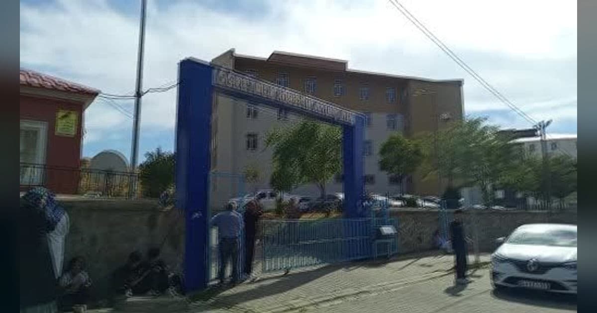 Bingöl'de Okuldaki Asansör Kazasında Yaralanan Öğrenci Yaşam Mücadelesini Kaybetti