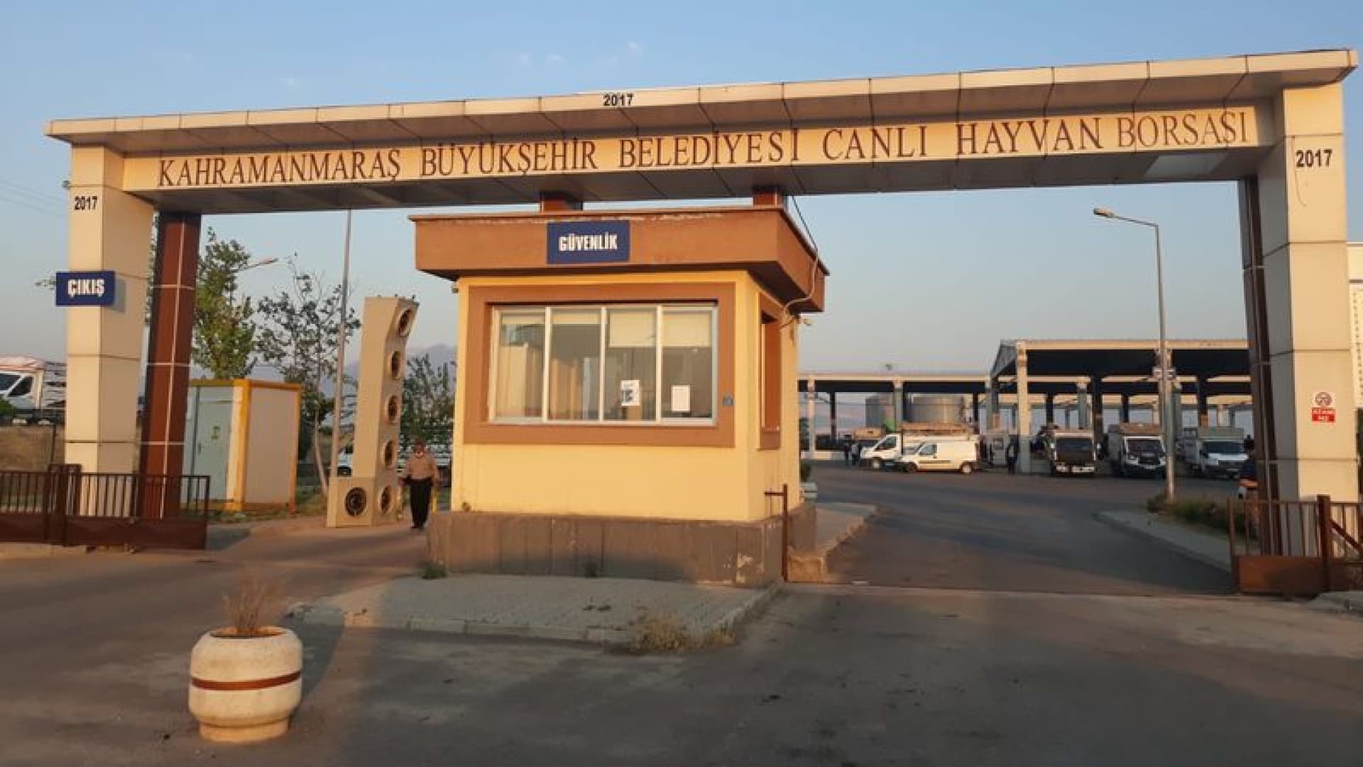Kahramanmaraş'ta Şap Tedbiri: Canlı Hayvan Borsası Kapatıldı