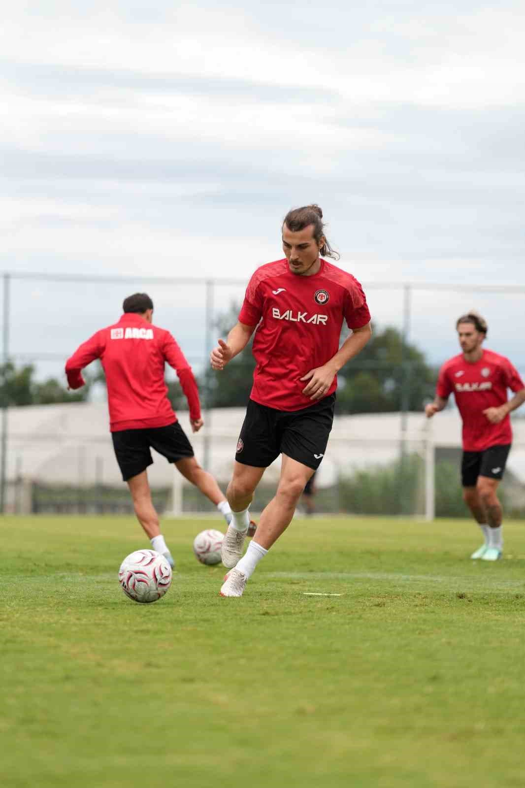 Çorum FK Antalya'da Antalyaspor Maçının Hazırlıklarını Sürdürdü