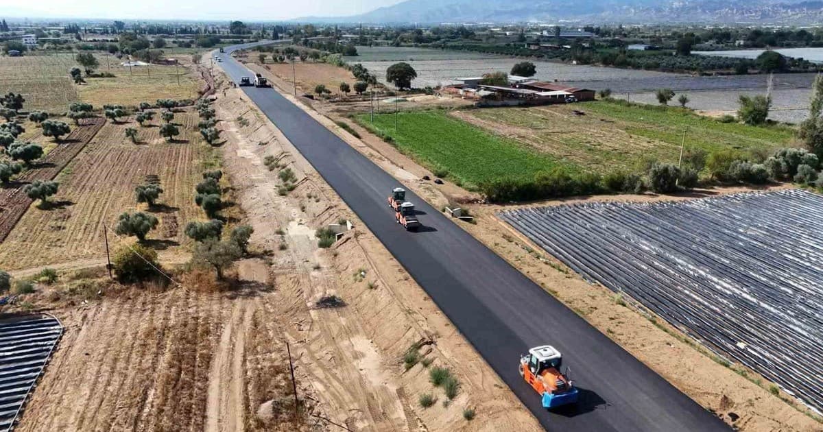 Aydın'da Köşk-Dalama Bağlantı Yolu ve Köprüsünde Çalışmalar Sürüyor
