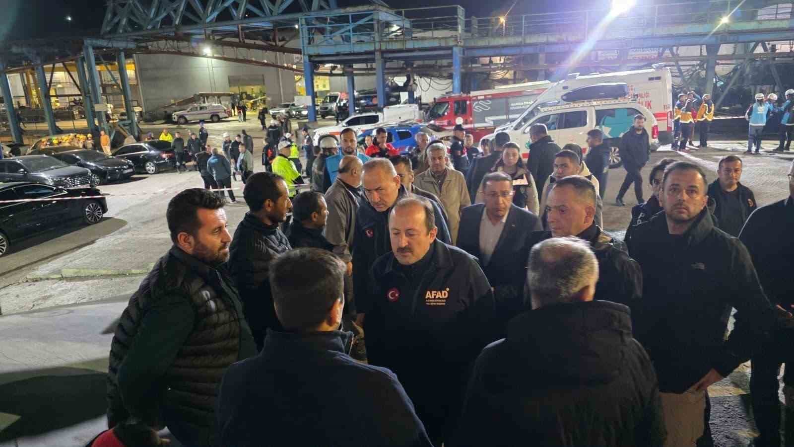 AFAD Başkanı Pehlivan Soma'daki Maden Kazası Bölgesinde İncelemelerde Bulundu