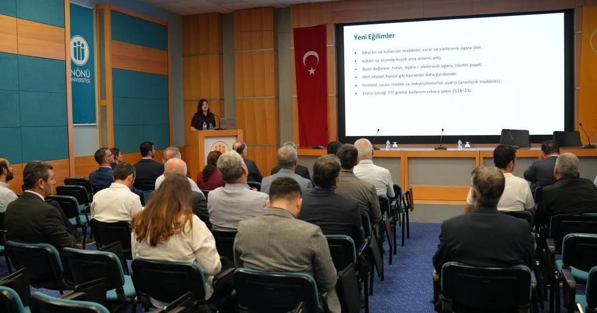 Üniversitede Kampüs Bağımlılığıyla Mücadele ve Farkındalık Eğitimi Düzenlendi