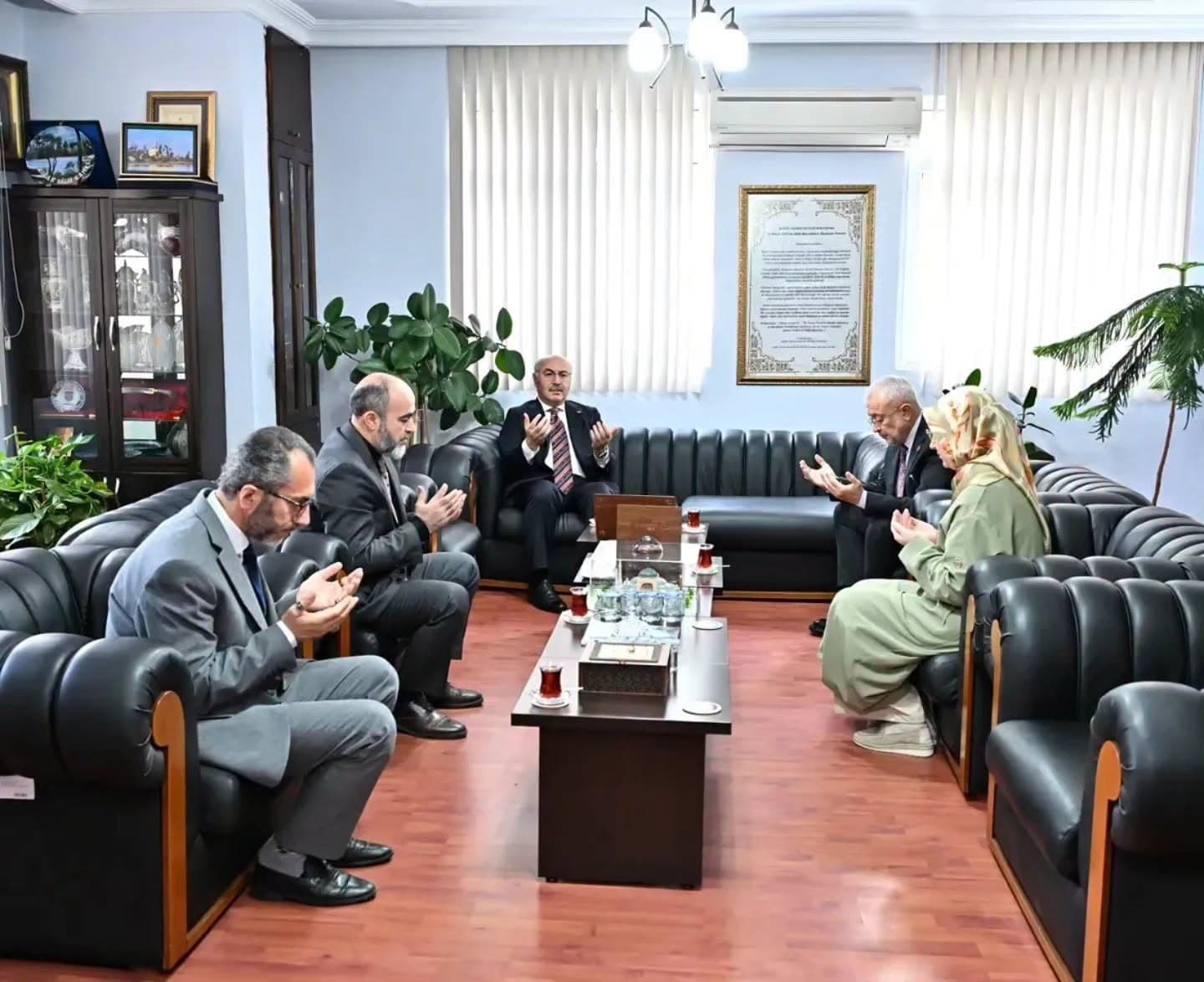 Vali Köşger’den Denizli İl Müftülüğüne Ziyaret
