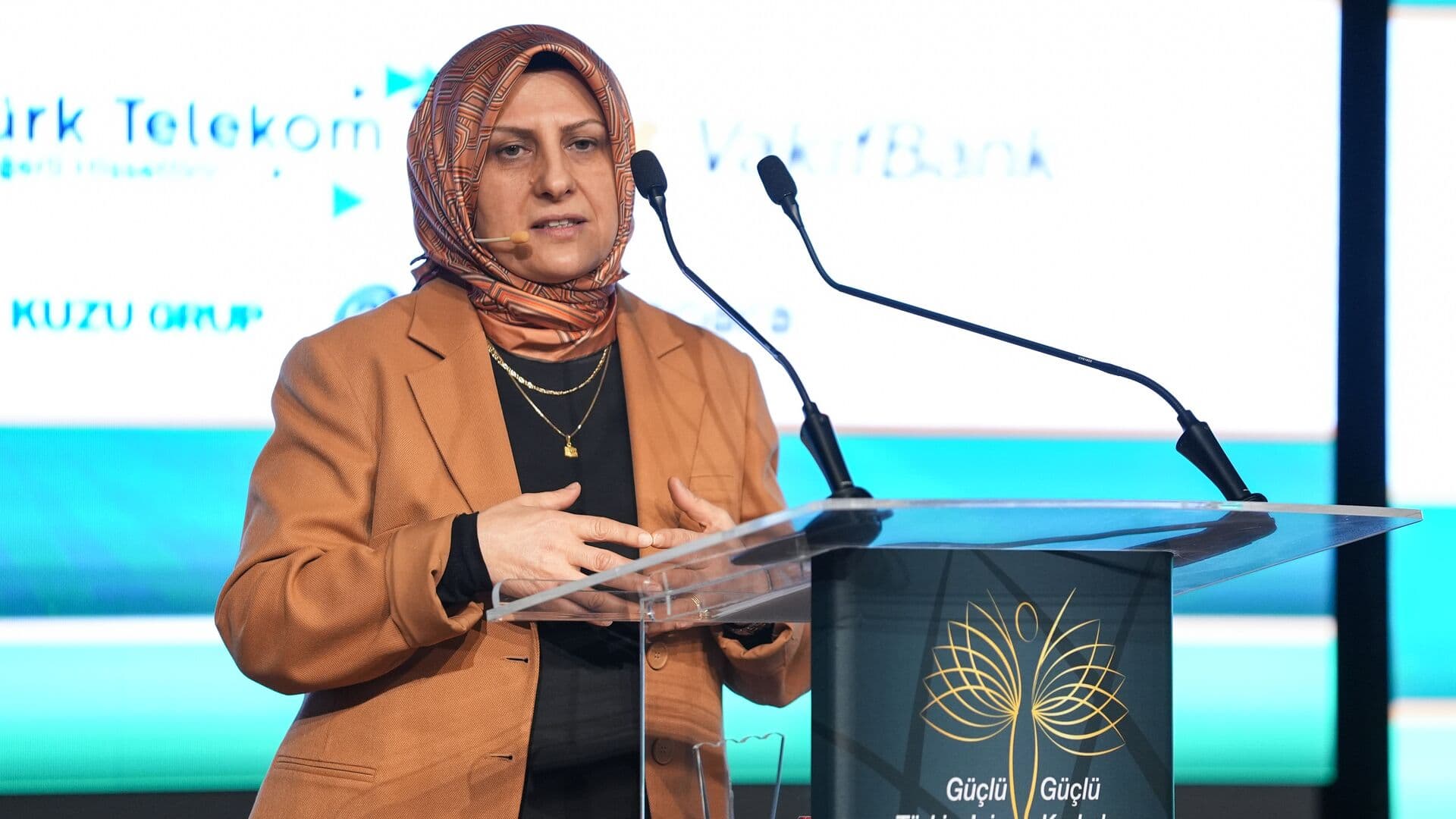 AK Parti'de Yeni Görev: Hülya Terzioğlu'ndan İlk Açıklama