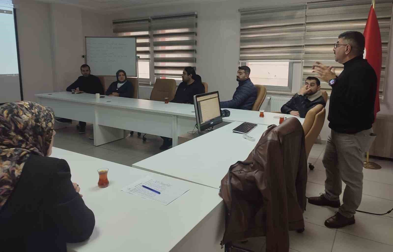 Bayburt'ta Engelli ve Yaşlı Bakım Personeline Kapsamlı Eğitim