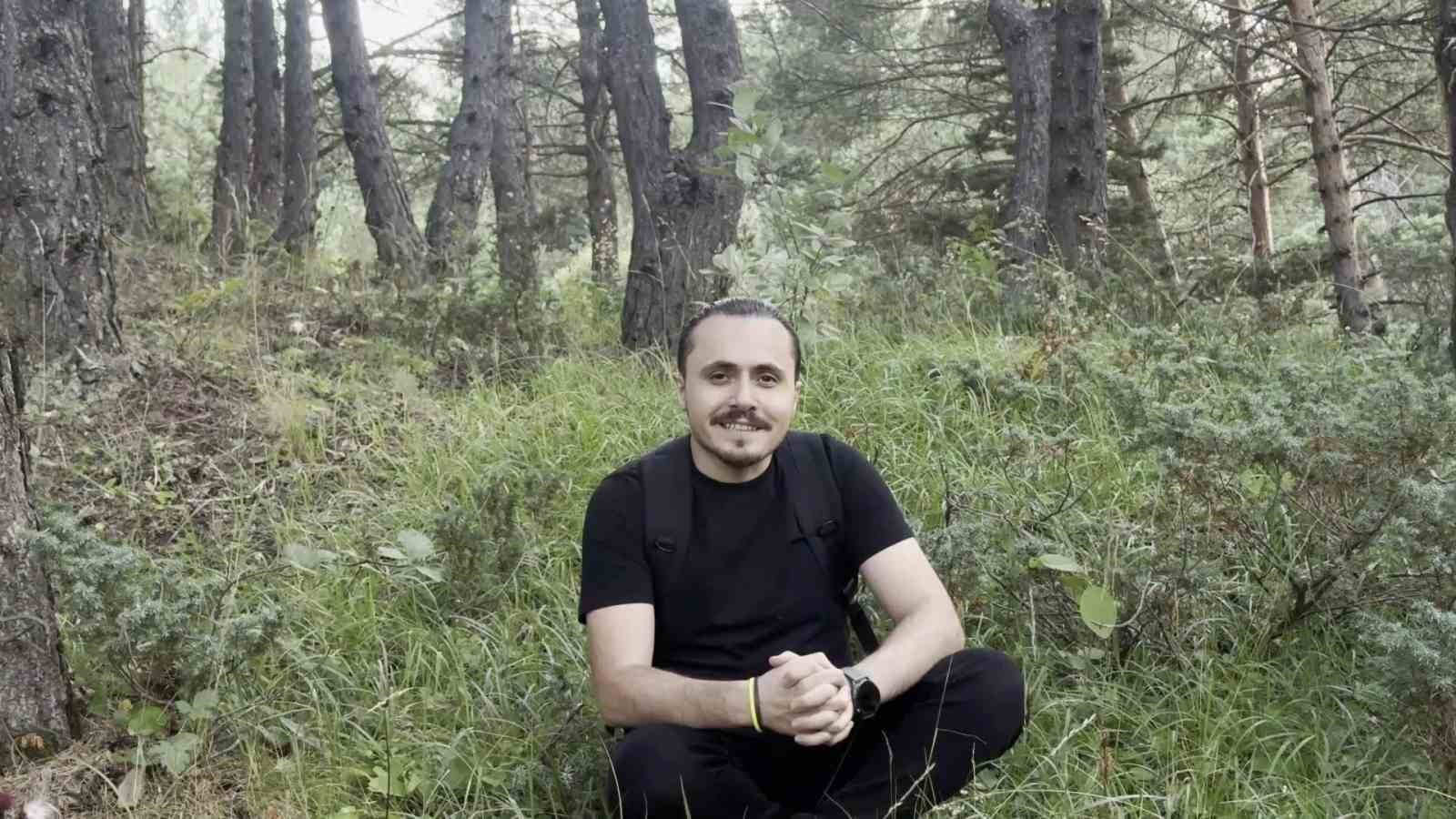 Sivas'ta Sisli Dağda Büyüleyici Karşılaşma: Ormanın Hayaleti Kamerada
