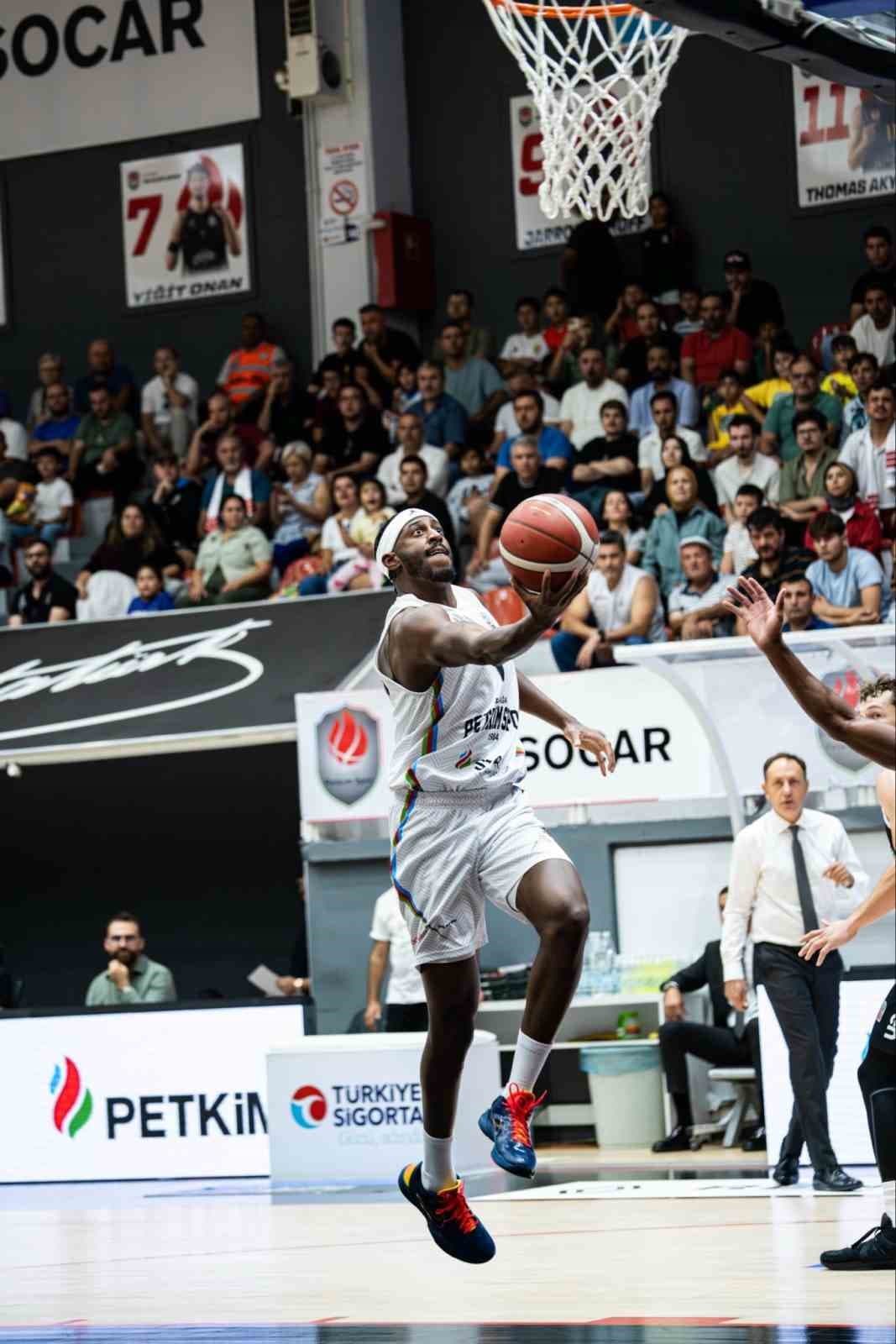 Aliağa Petkimspor, Esenler Erokspor Karşısında Sezonun İlk Deplasman Sınavına Çıkıyor