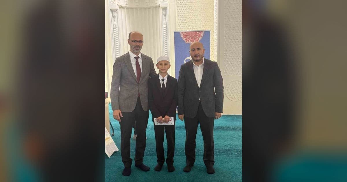 Ahmet Çakır Kur’an-ı Kerim’i Güzel Okuma Yarışması'nda Ege Bölge İkincisi Oldu