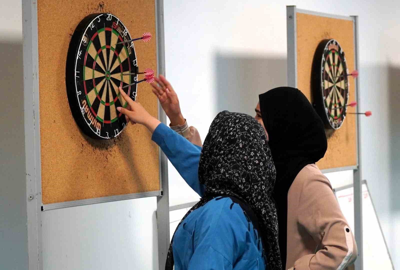 Manisa Yurtlarında Öğrenciler İçin Spor ve Sanat Dönemi Başladı