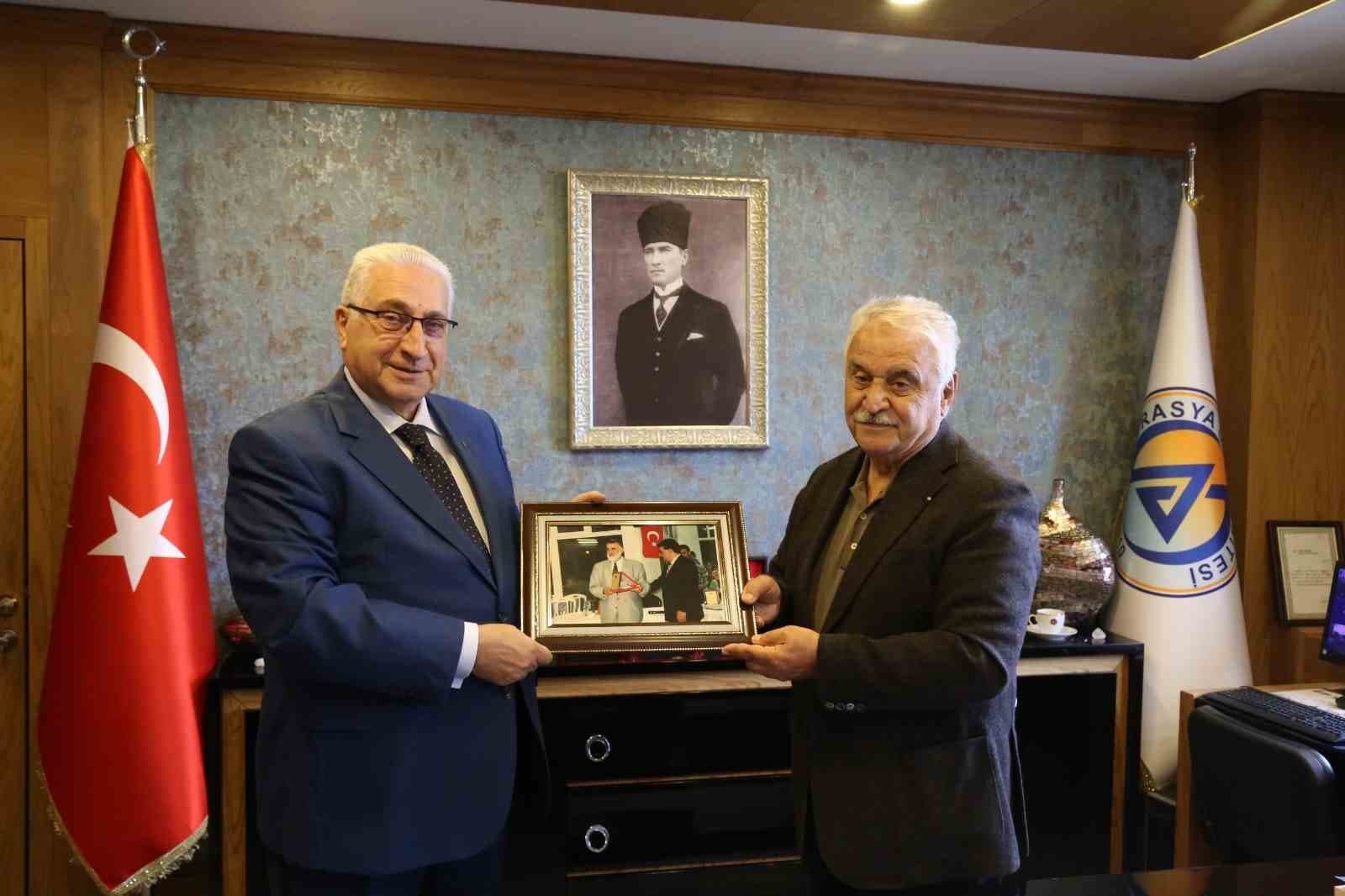 Prof. Dr. İsmail Hakkı Aydın'dan Avrasya Üniversitesi'ne Ziyaret