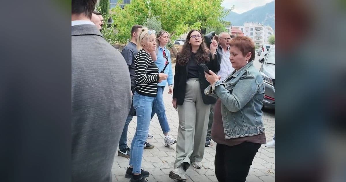 Ev Hapsindeki Parti Yöneticisi İçin Yapılan Açıklamada Site Yöneticisiyle Gerginlik Yaşandı