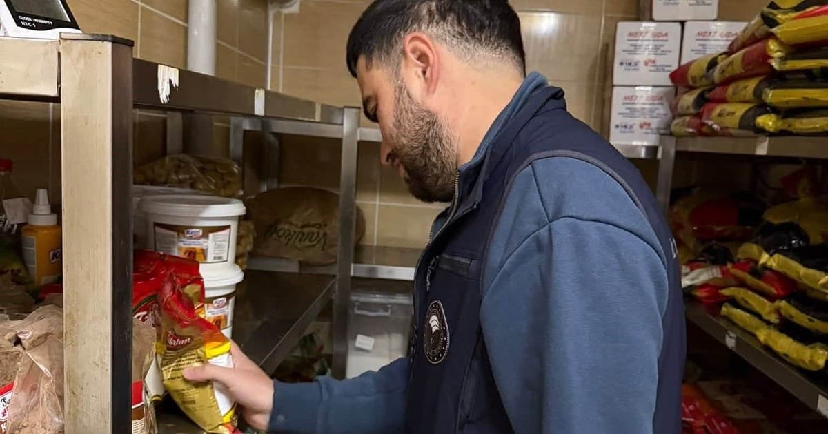 Şaphane'de Gıda İşletmelerine Sıkı Hijyen ve Güvenlik Denetimi