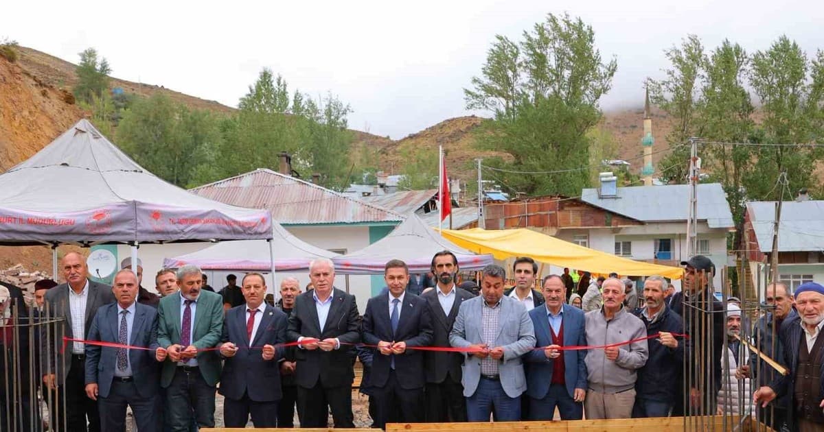 Pınargözü Köyü Yeni Konağına Kavuşuyor: Temel Atma Töreni Yapıldı