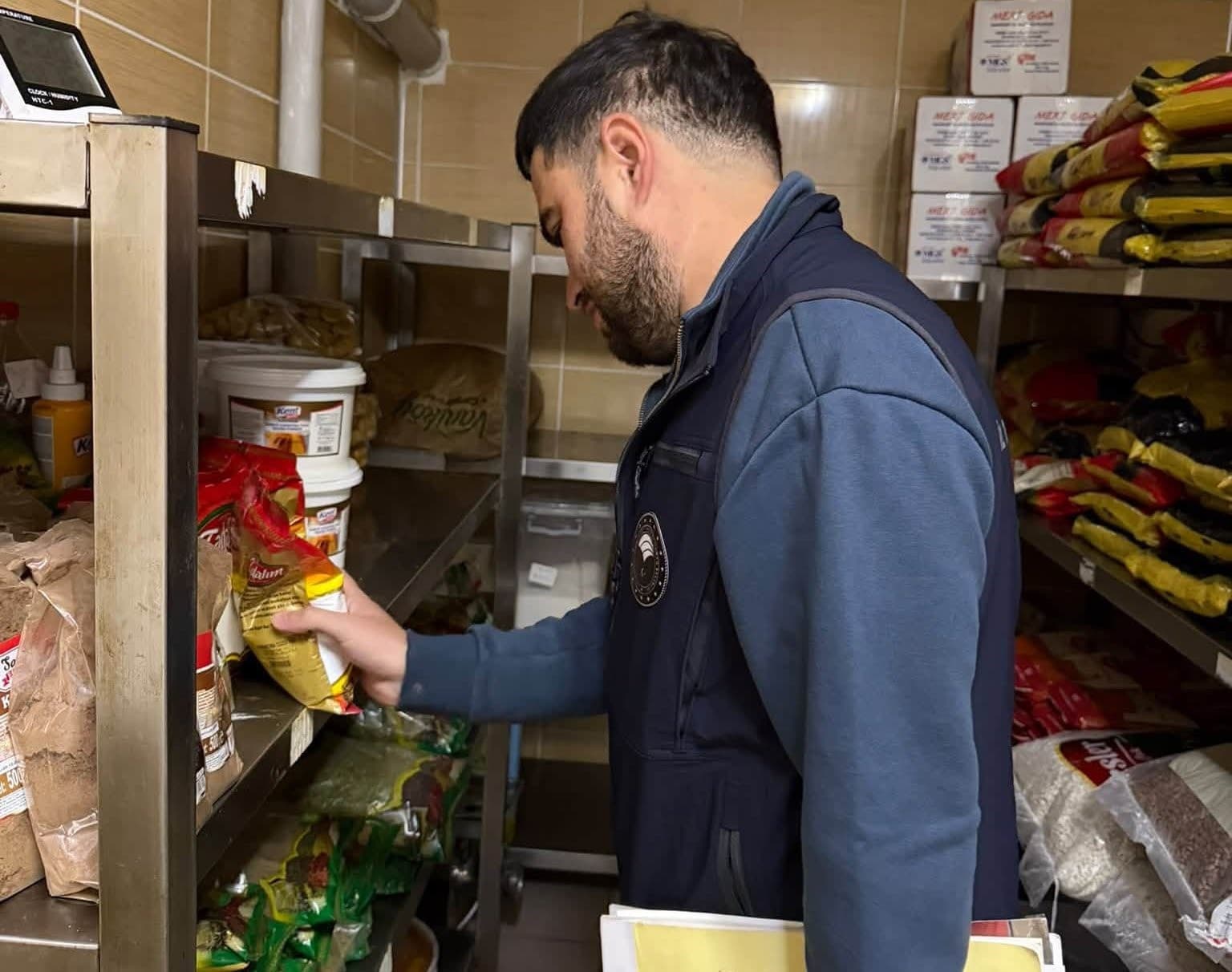 Şaphane'de Gıda İşletmelerine Sıkı Hijyen Denetimi