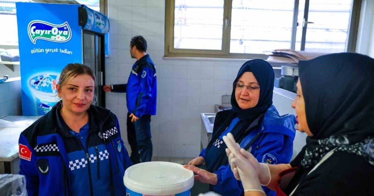 Kocaeli'de Okul Kantinlerine Yönelik Hijyen ve Fiyat Denetimleri Sıklaştırıldı