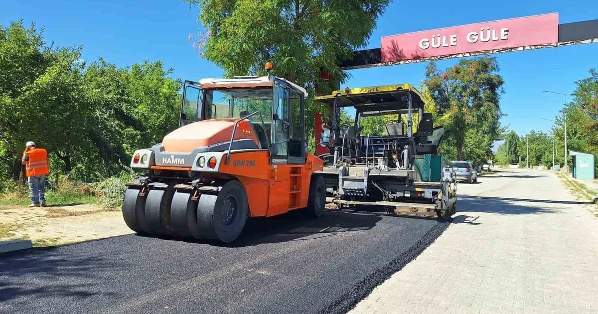 Erzincan'da Kırsal Ulaşım Hamlesi: 142 Kilometrelik Köy Yolu Yenilendi