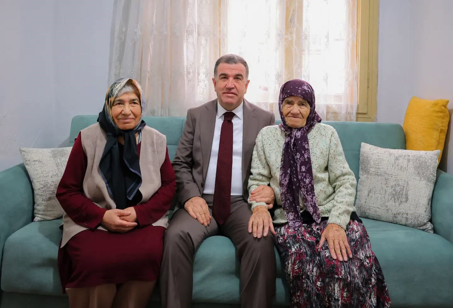 Bayburt ve Aydıntepe’de Yaşlılar Günü Çerçevesinde Ev Ziyaretleri Gerçekleştirildi