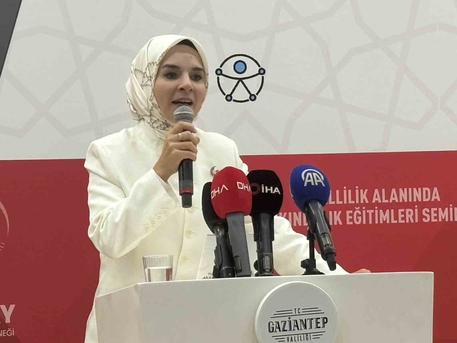 Bakan Göktaş: "Engelli memur sayımızı 15 kat artırdık, 83 bini aşkın engelli kardeşimiz kamuda görev yapıyor"
