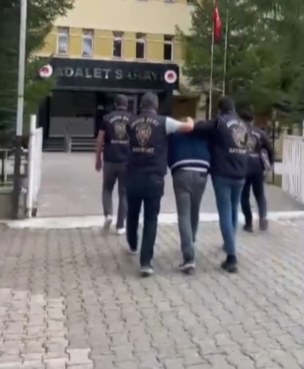 Bayburt’ta vatandaşın dolandırılmasıyla başlayan soruşturmada 29 olayın şüphelisi yakalandı