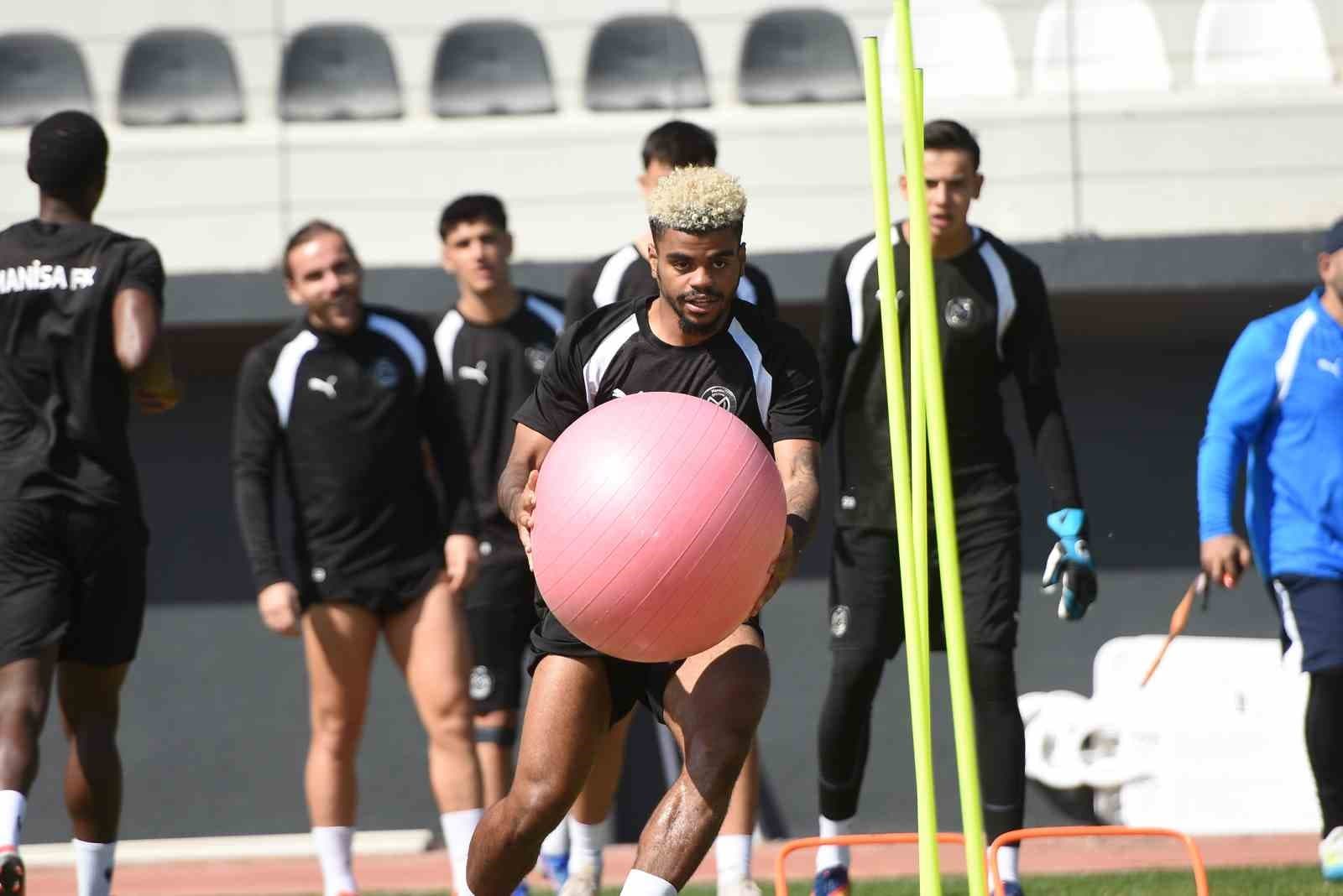 Manisa FK, Kayserispor deplasmanı hazırlıklarını sürdürüyor