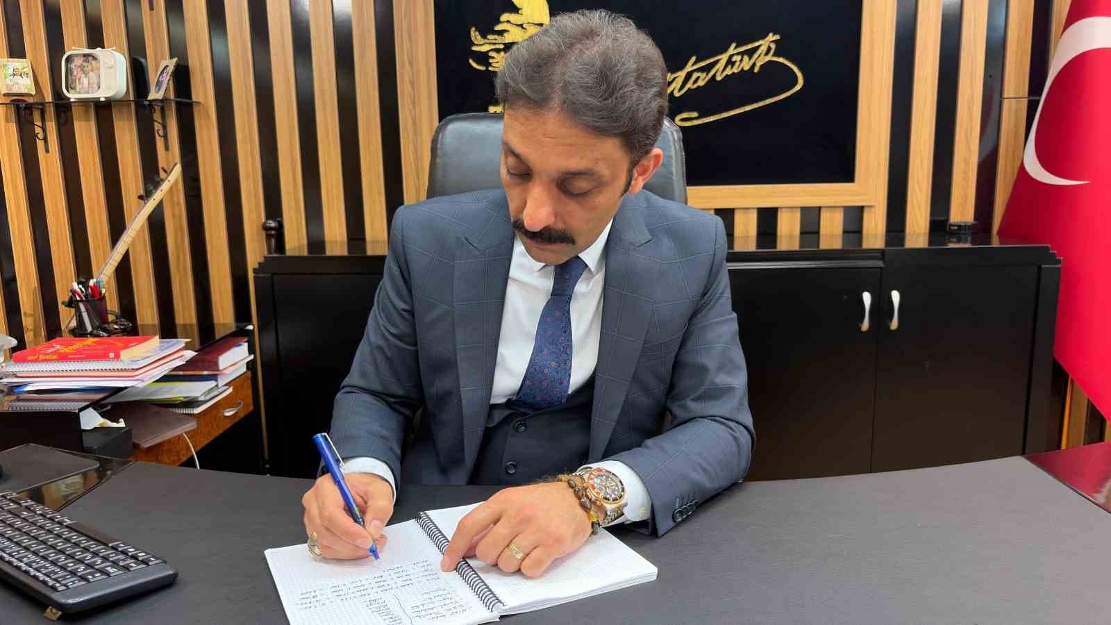 Uzman eğitimci Karataş’tan okullardaki akran zorbalığı konusunda velilere önemli uyarılar